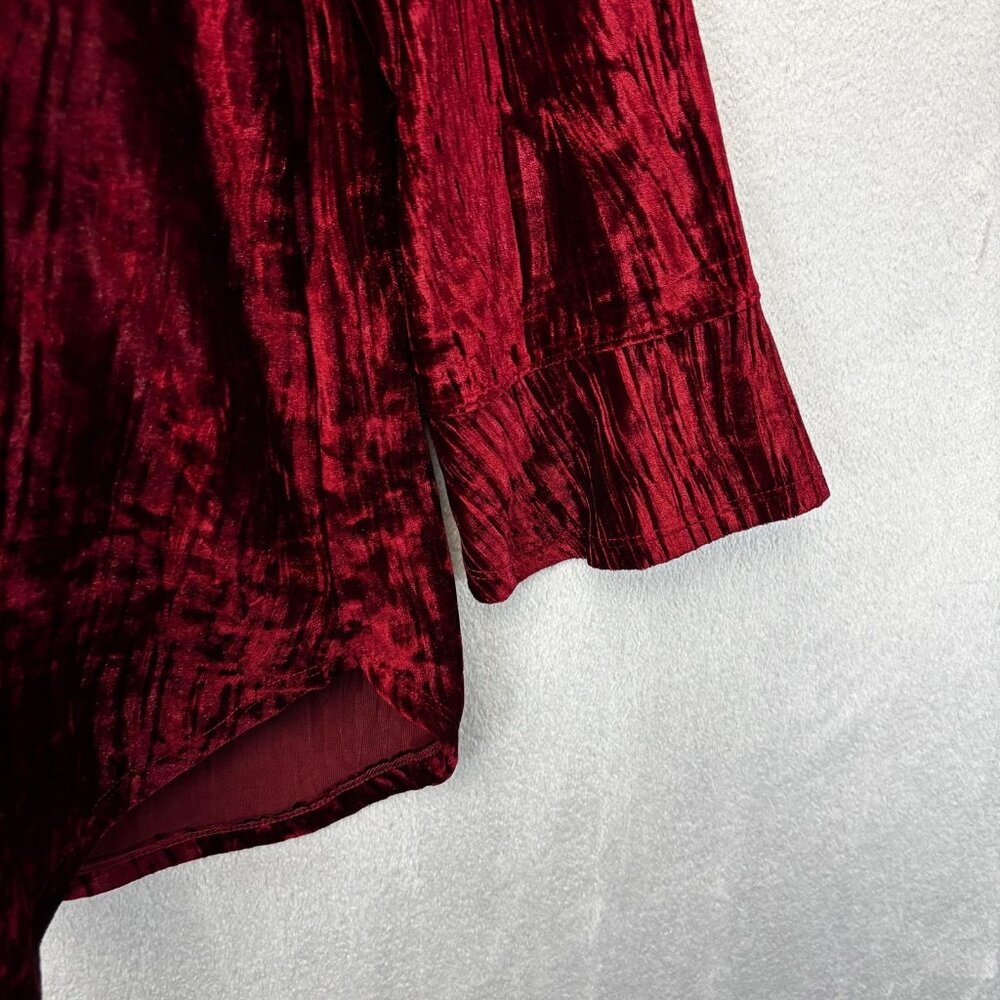 Alfred Dunner Red Crushed Velvet Shirt Womens Large Beaded Top Christmas Blouse - Picture 7 of 11